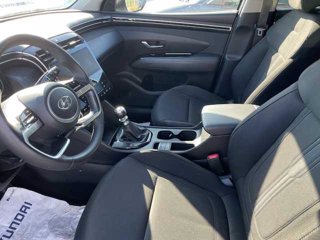 HYUNDAI Tucson 1.6 CRDI XLine 8